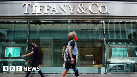 louis vuitton compra tiffany|LVMH seals purchase of Tiffany after takeover fight .